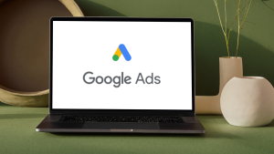 Notebook apresentando a ferramenta Google Ads (para advogados).